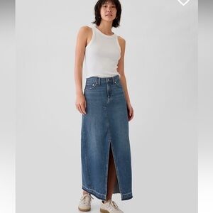 GAP denim maxi skirt 30T / US 10